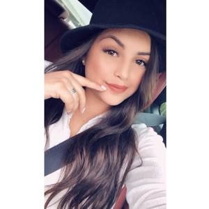 Meet your Posher, Cindy